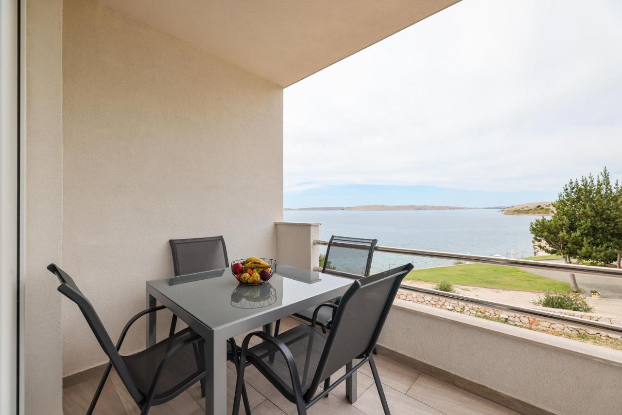 Beachfront Apartments Tic With Seaview Miletici Экстерьер фото