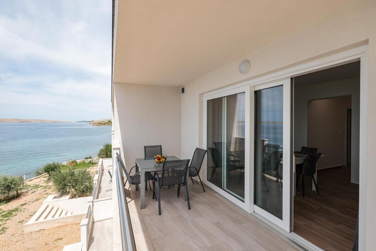 Beachfront Apartments Tic With Seaview Miletici Экстерьер фото